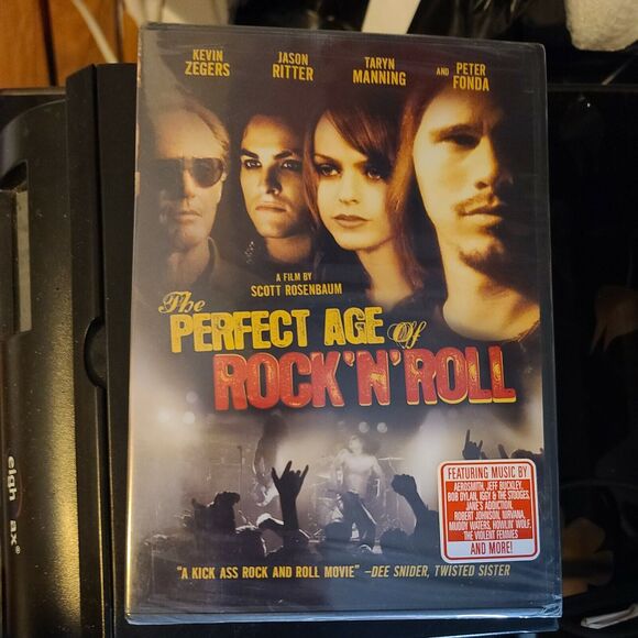The Perfect Age of Rock n Roll (DVD, 2011) Peter Fonda, Jason Ritter - NEW - Picture 1 of 2